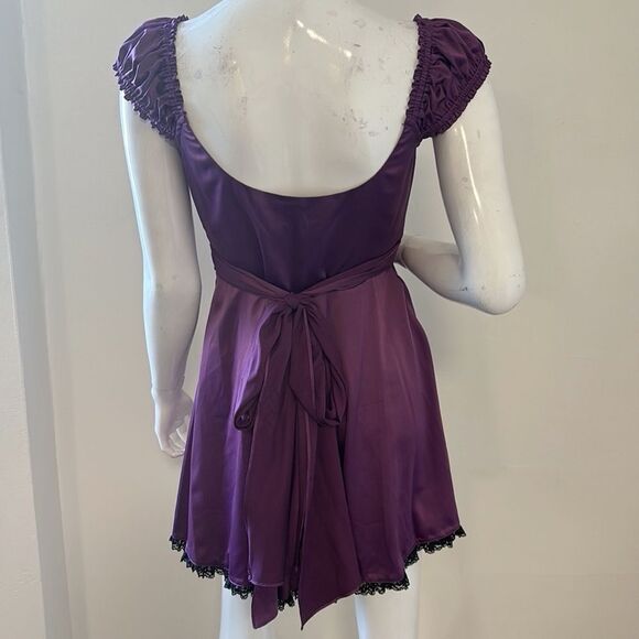 Delias x Dolls Kill Purple Satin Puff Sleeve Babydoll Mini Dress Black Lace Trim - Picture 4 of 5